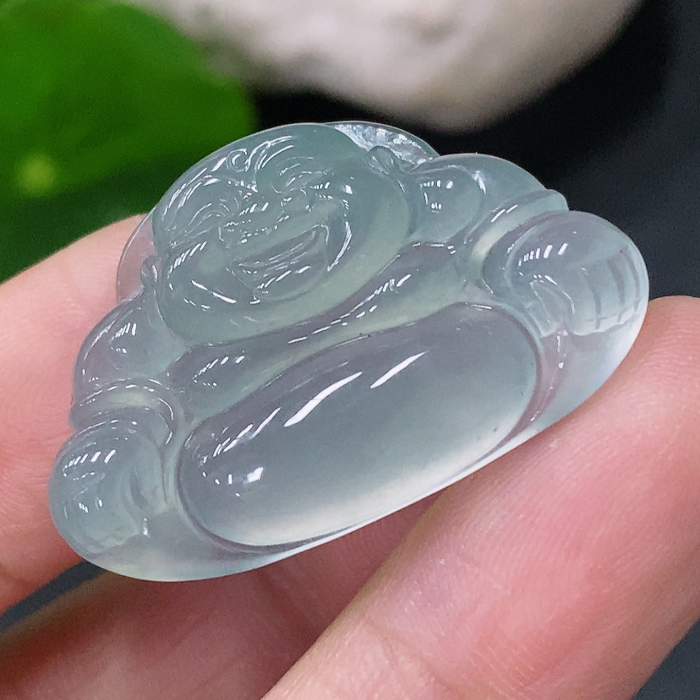 Jadeite inlaid Buddha pendant, total weight approximately 5.17g