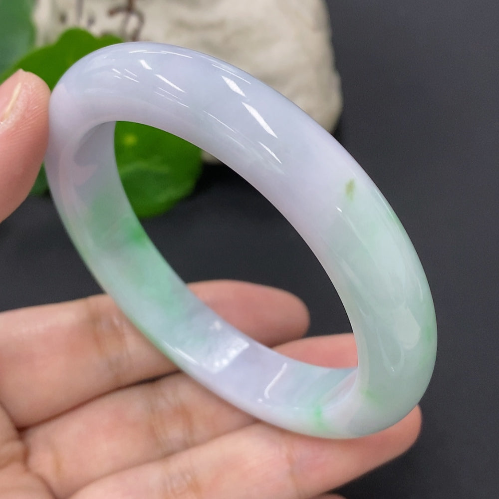 Jadeite Round Bangle