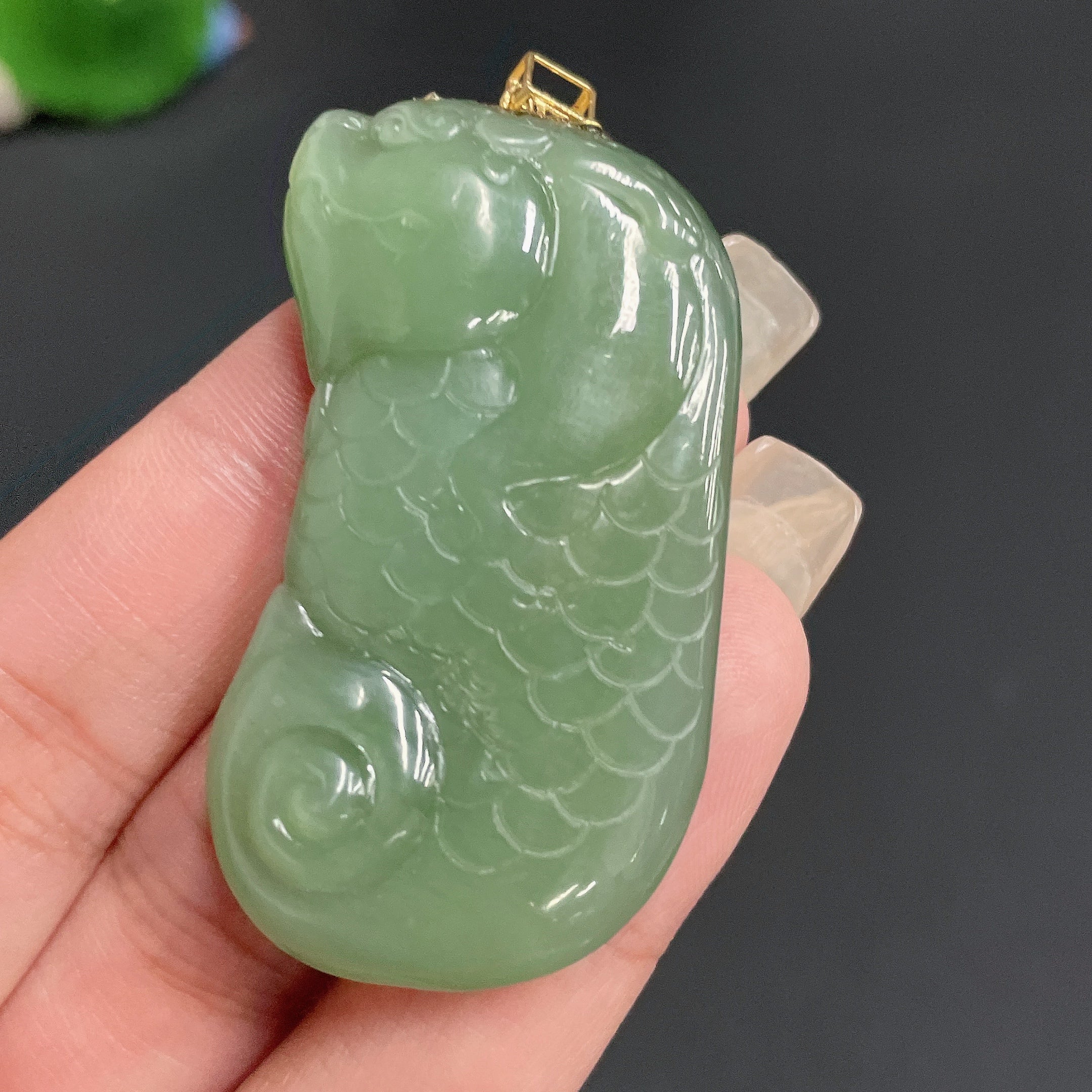 Hetian Jade Pendant, Dragon Fish, 18K Gold Clasp, Total Weight Approx. 24.4g