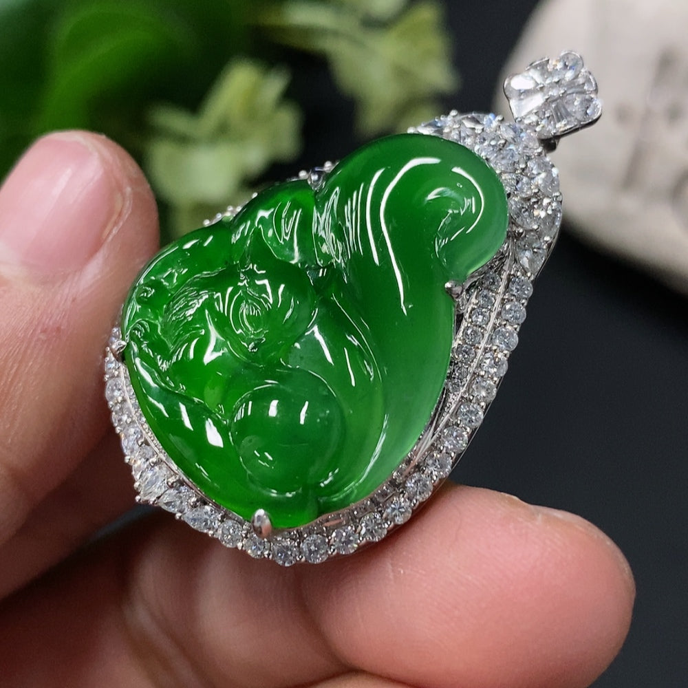 Jadeite Fox Pendant in 18K Gold Setting, Approx. 13g