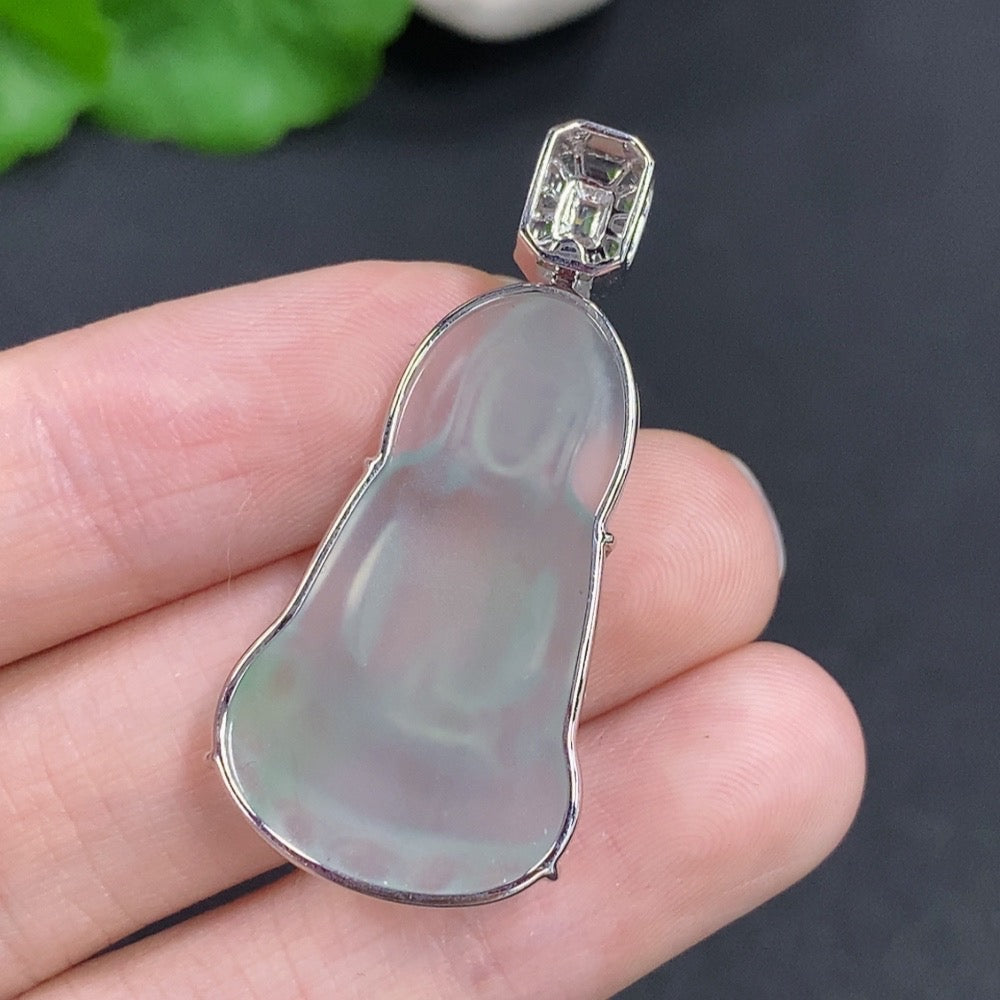 Jadeite Guanyin Pendant 18k Gold Total Weight Approx. 5.8g