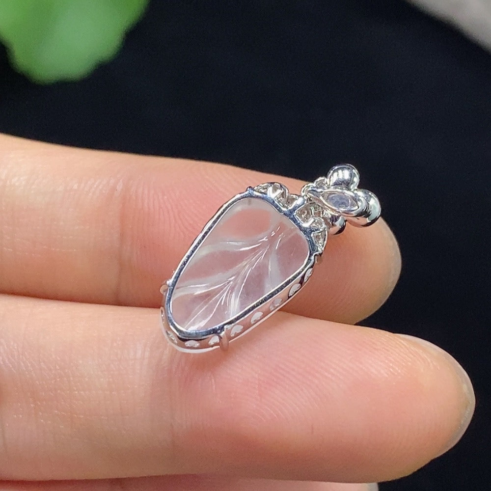 Jadeite Leaf Inlay Pendant 18k Total Weight Approx.1.4g