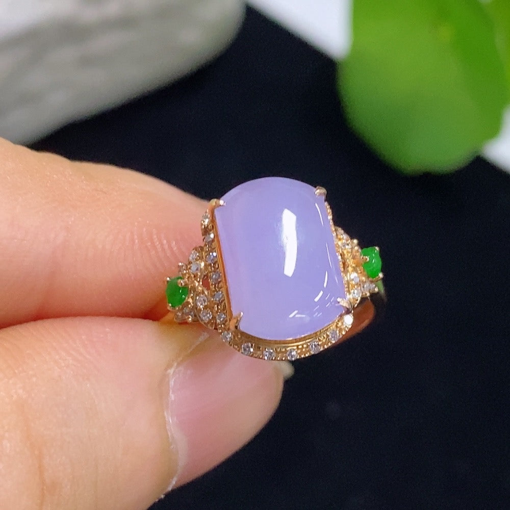 HKHQ Jadeite plain pendant ring with 18K diamond accents, featuring a smooth jadeite band and sparkling diamond details.