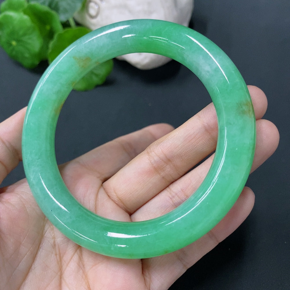 JadeiteRound Bangle 58.2 Size [Total Value: $40,473 USD]