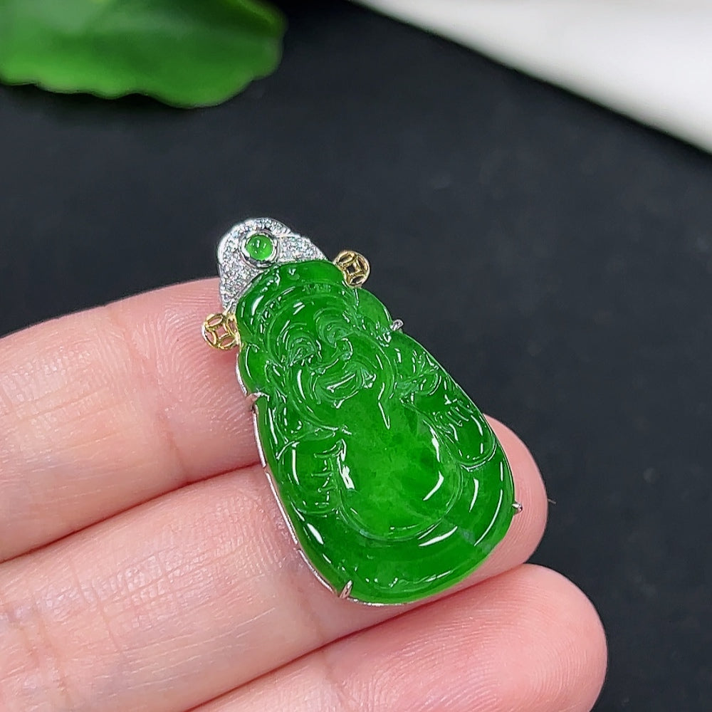 Jadeite K gold-embedded Maitreya pendant with a total product weight of approximately 4 grams (set with diamonds)