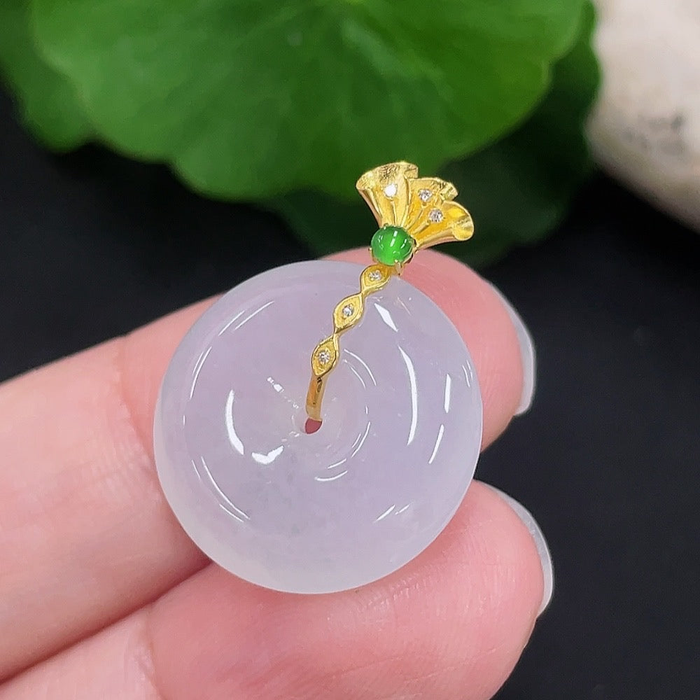 Jadeite Safety Buckle Pendant, 18K Gold, Total Weight Approx. 3.8g (with Diamond Accents)