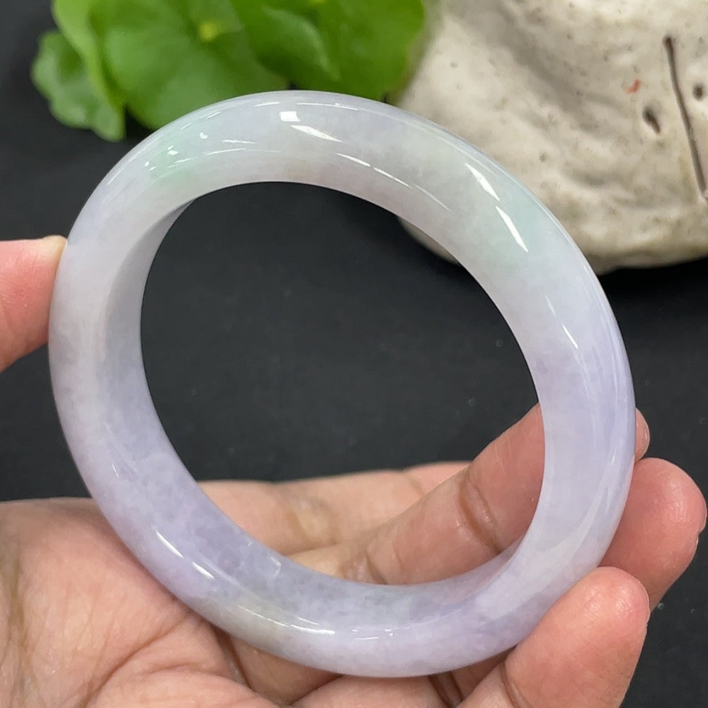 Jadeite Round Bangle