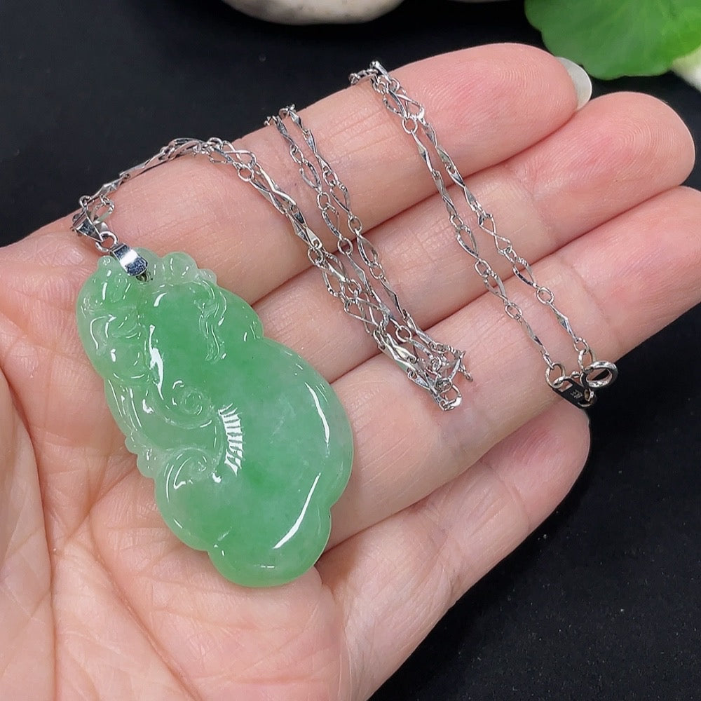 Jadeite Ruyi Pendant 18K Gold Total Weight Approx. 11.4g (Including Chain)