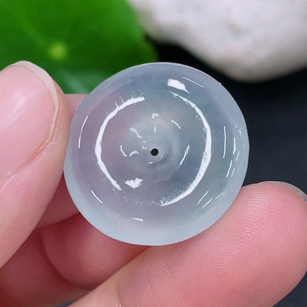 Jadeite pendant with peace buckle design, crafted from green jade, weighing approximately 4.15g, by HKHQ.