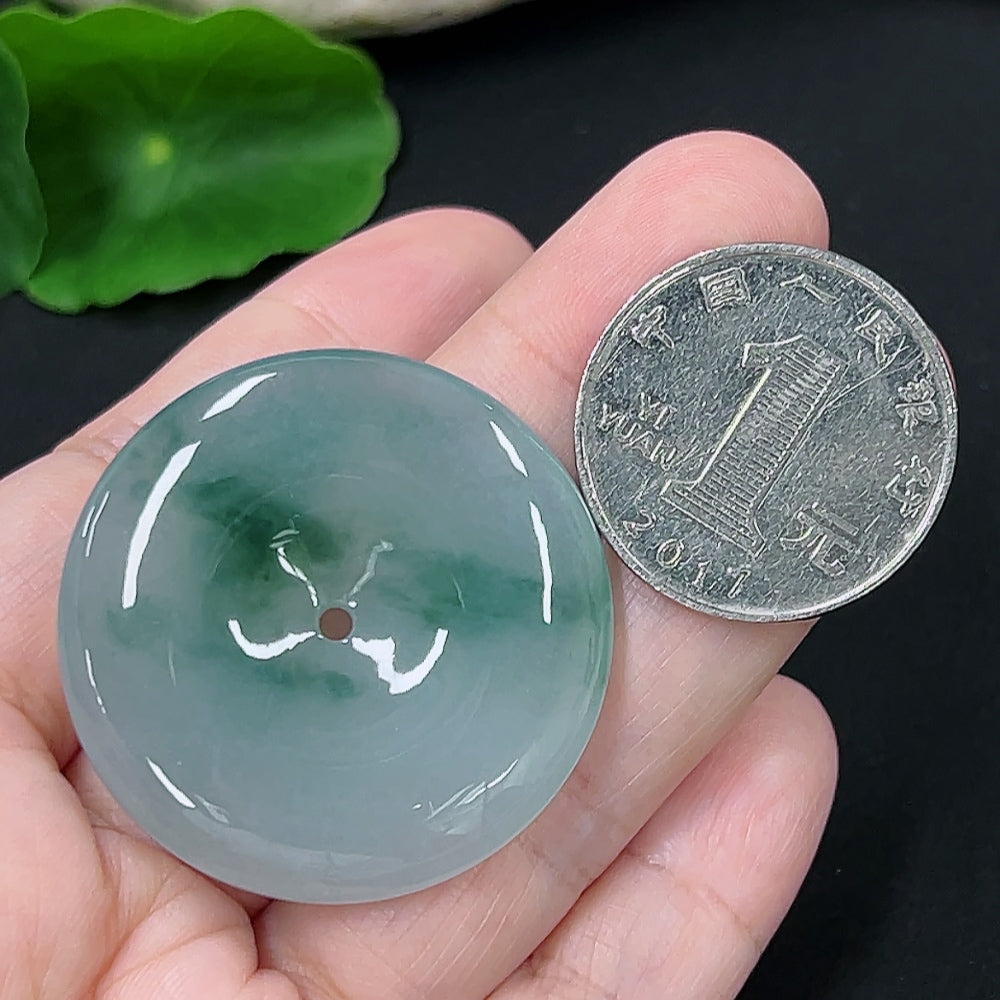 Jadeite Peace Knot pendant from HKHQ, featuring a detailed jade pendant with a symbolic peace knot design, weight approx. 18.9g.