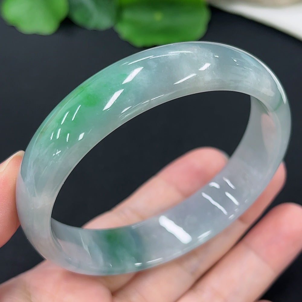 Jadeite Round Bangle