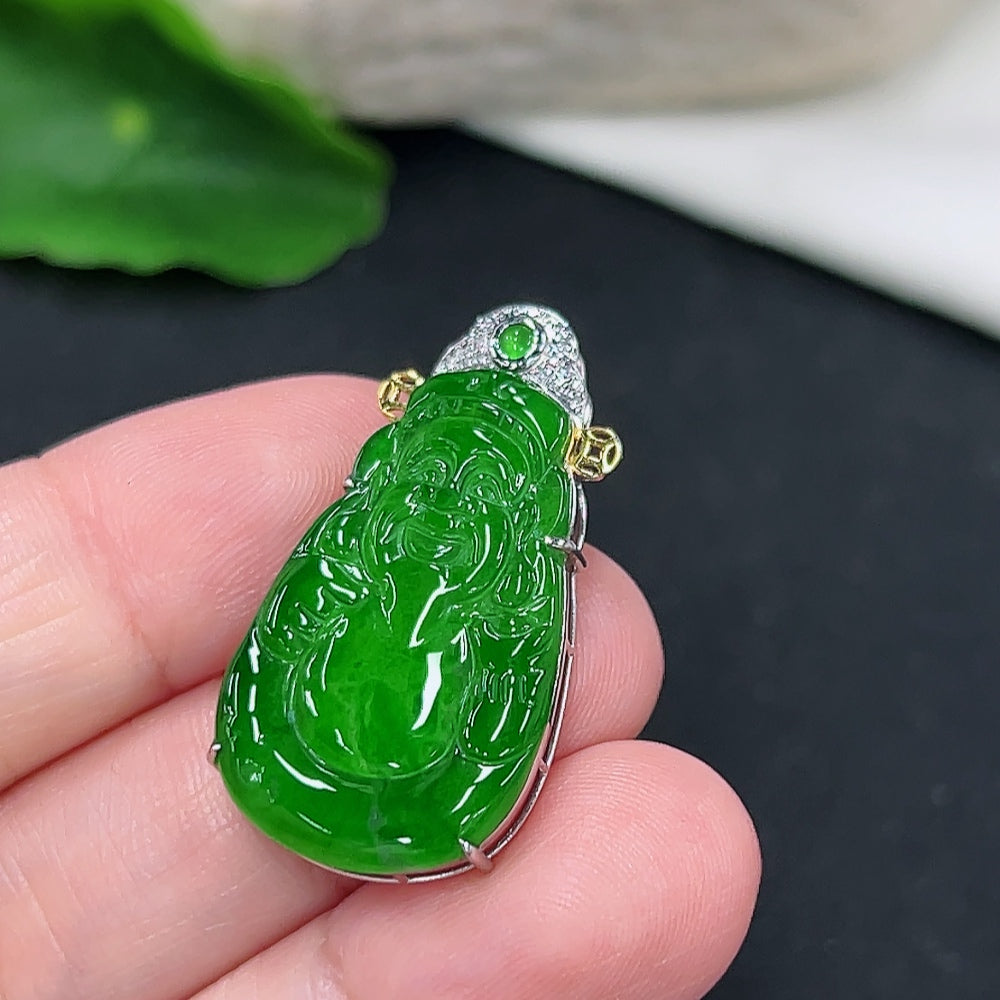 Jadeite K gold-embedded Maitreya pendant with a total product weight of approximately 4 grams (set with diamonds)