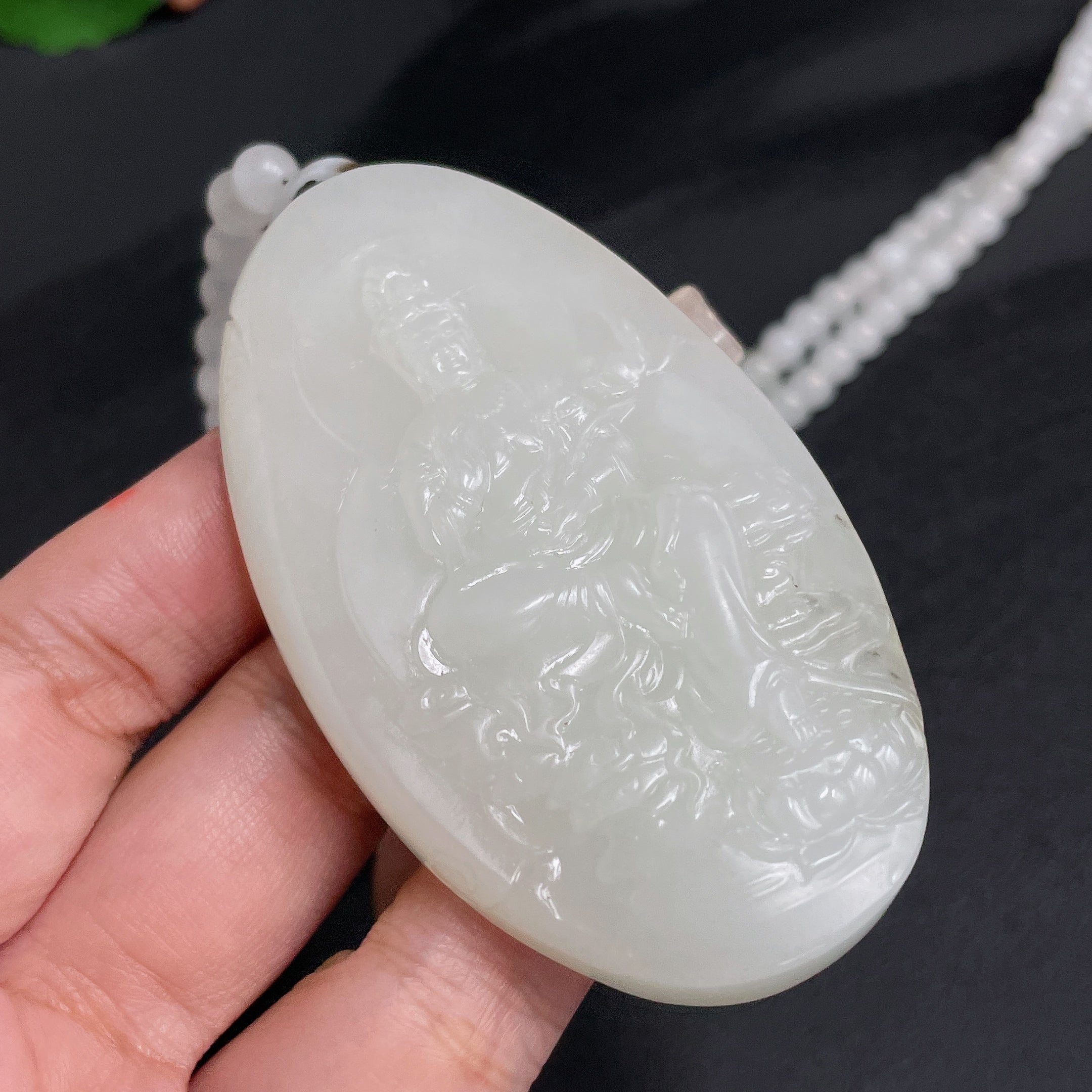 Hetian Jade Pendant Guanyin with Chain Total Weight 111.01g Undetermined Skin Color Origin Top Bead Non-Hetian