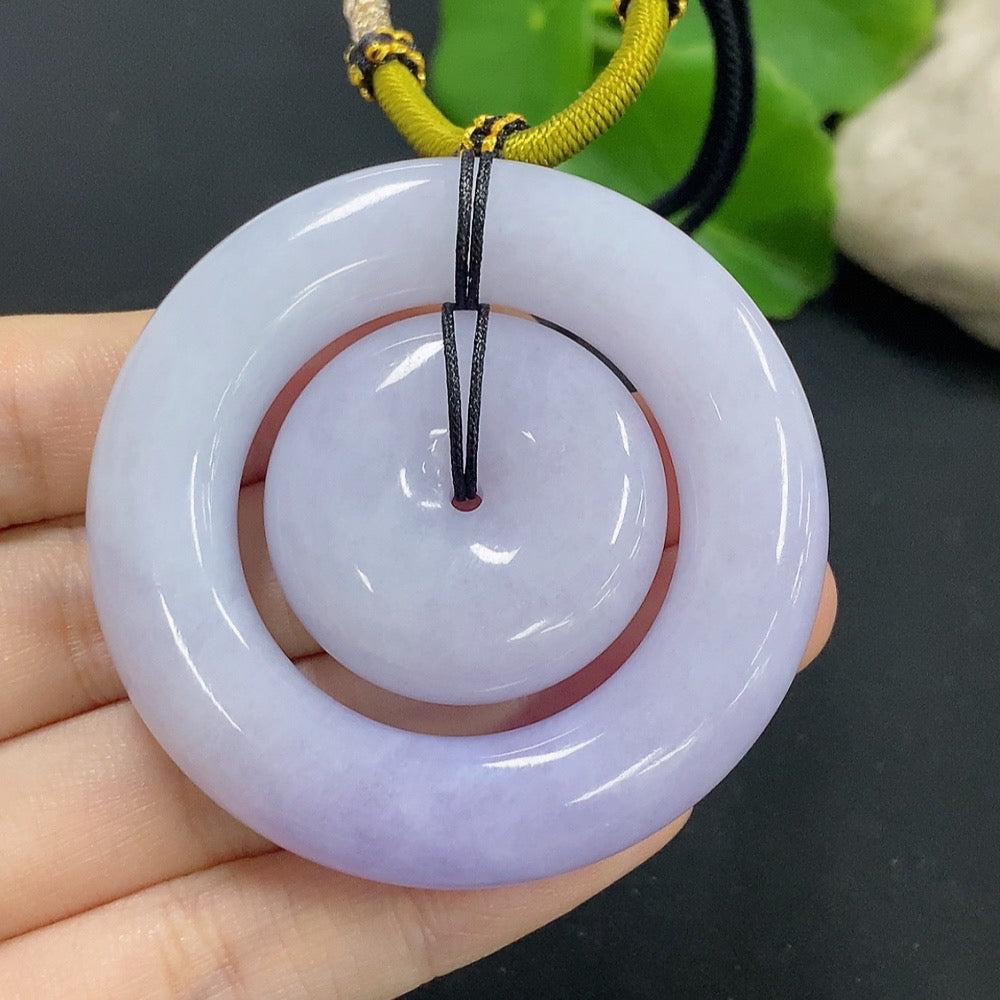 Jadeite mother-and-child toggle pendant from HKHQ, featuring a detailed jade jadeite design with a total weight of 55.29g.
