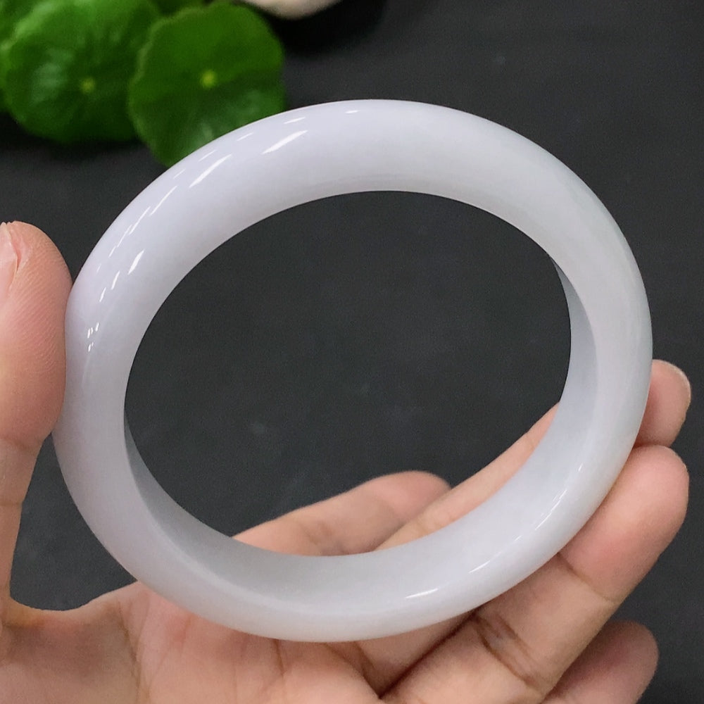 Jadeite Round Bangle Size 58 Total Weight 61.938g
