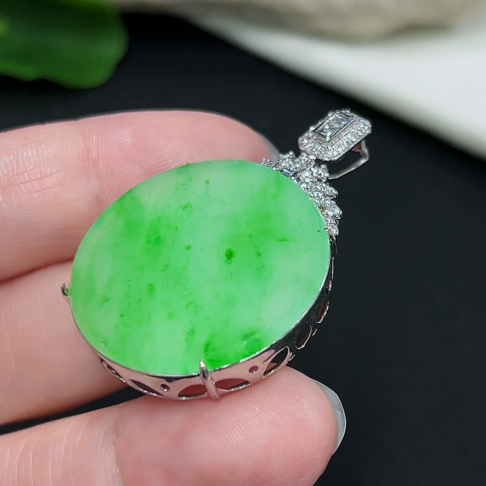 Jadeite Plain Pendant Necklace 18K Gold Setting with Diamond Accents