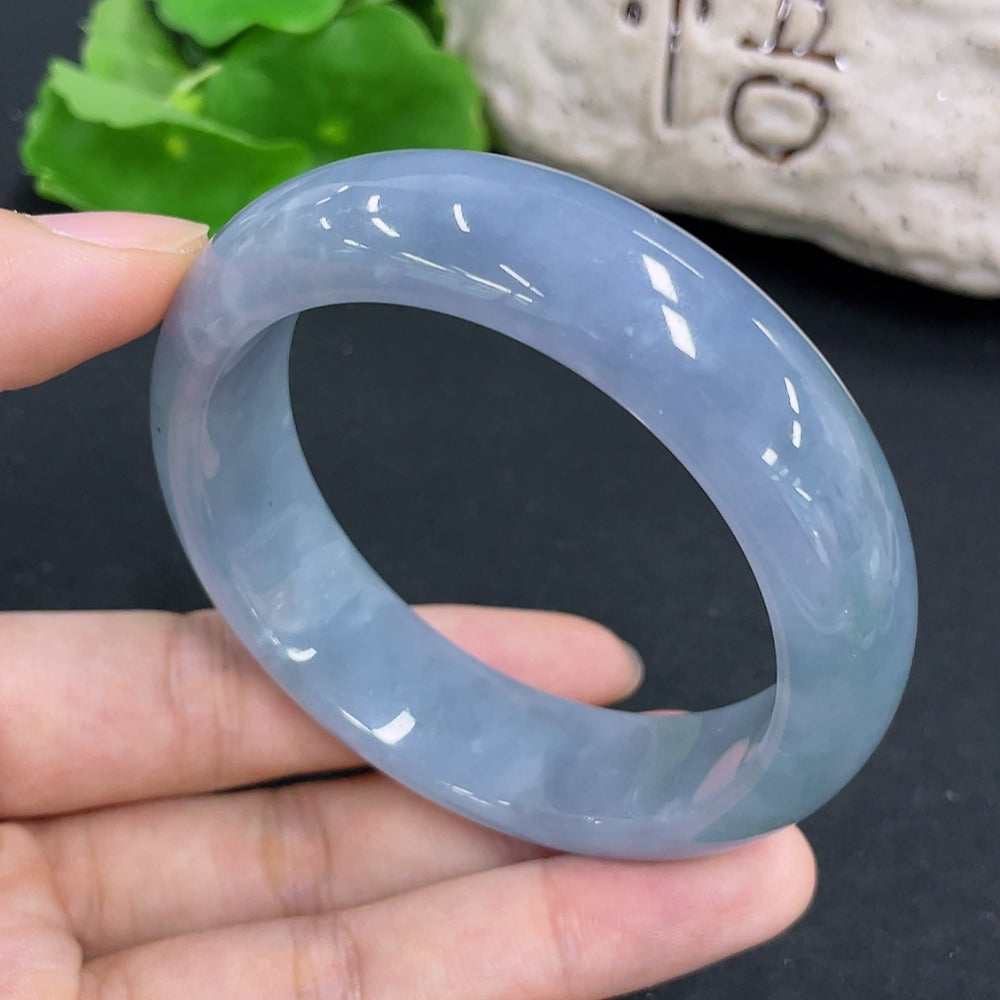 Jadeite Round Bangle