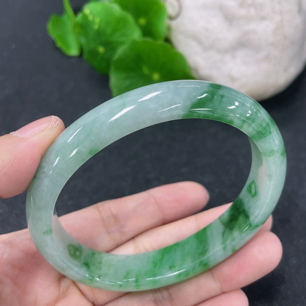 Jadeite Concubine Bracelet Size 57/45.9mm Total Weight Approx. 42.76g
