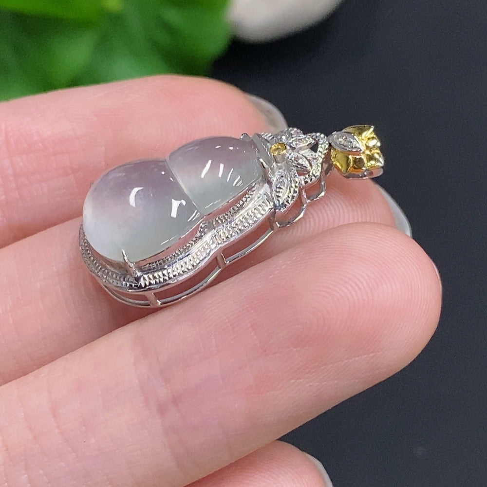 Jadeite Gourd Pendant 18k Gold Total Weight Approx. 3.1g Non-Diamond