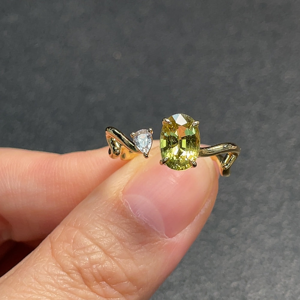 18k Gold Emerald Ring with Non-Natural Accent Stones, Adjustable, Total Weight Approx. 3.4g