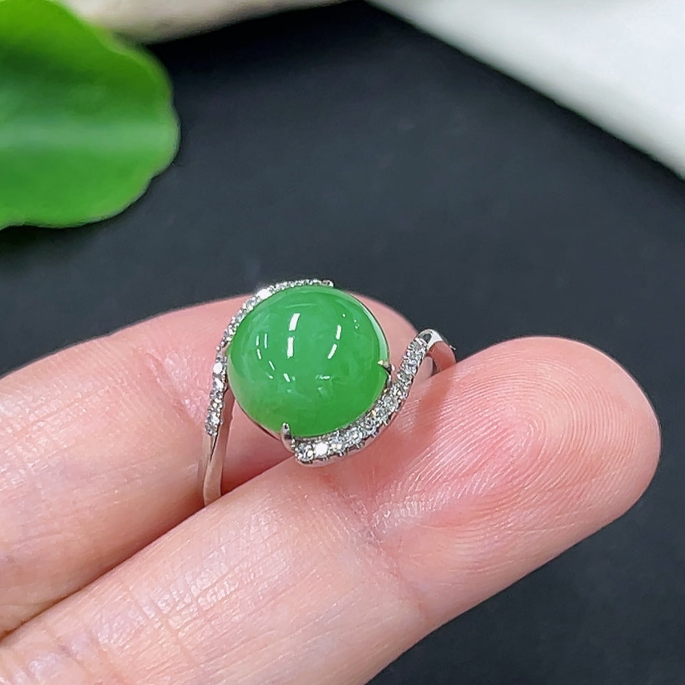 Jadeite Inlaid Ring 18K Gold (With Diamond Accents)