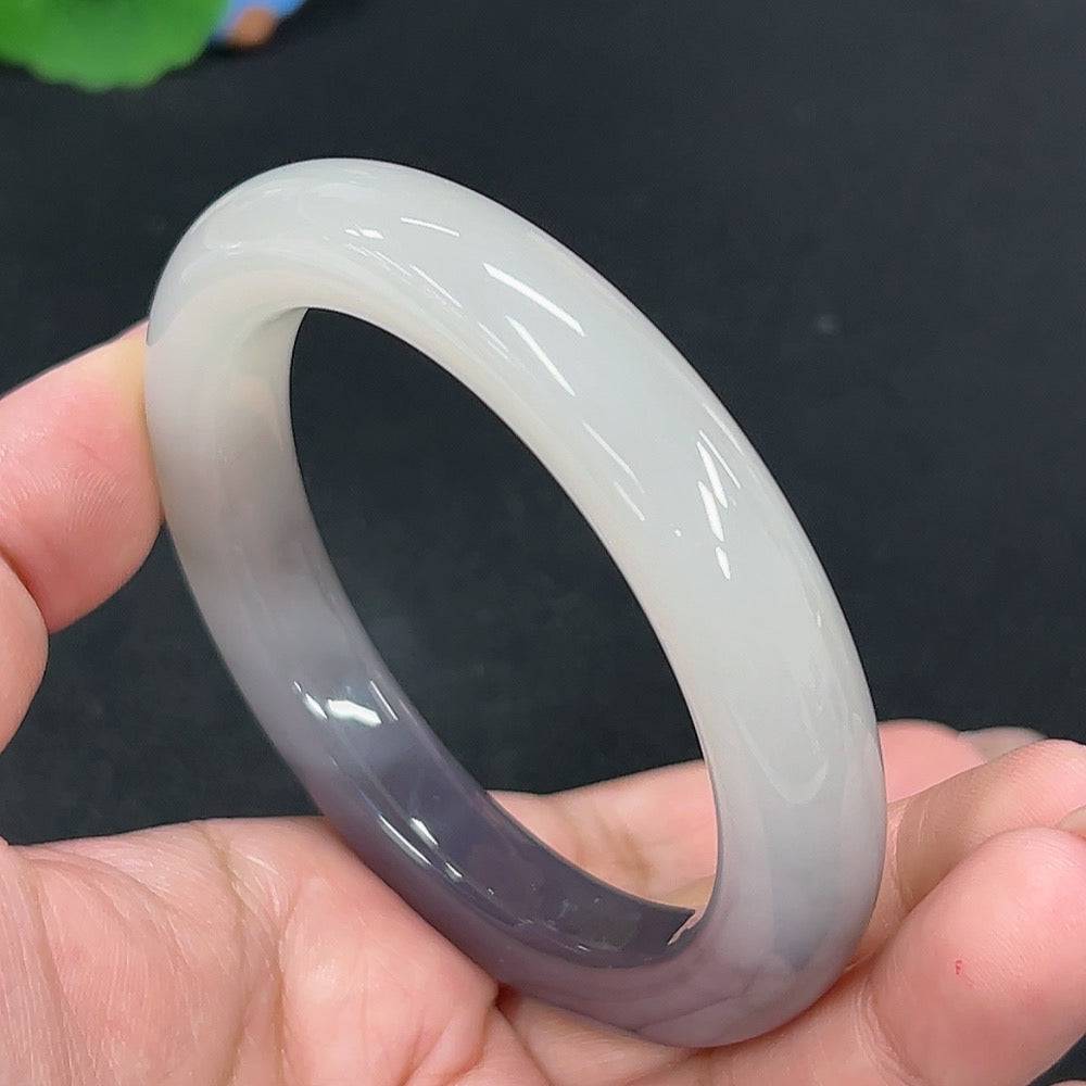 Huiliu certified Hetian jade round bracelet featuring smooth, polished jade beads in a natural, elegant design.