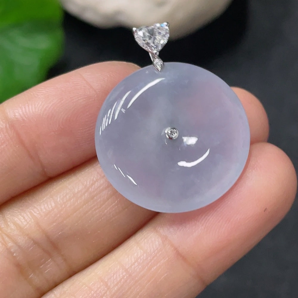 Jadeite Pendant Peace Knot 18k Total Weight Approx. 5.64g (with Diamond Accents)