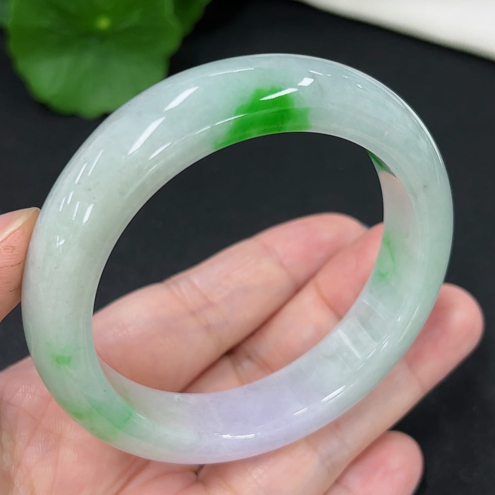 Jadeite Round Bangle