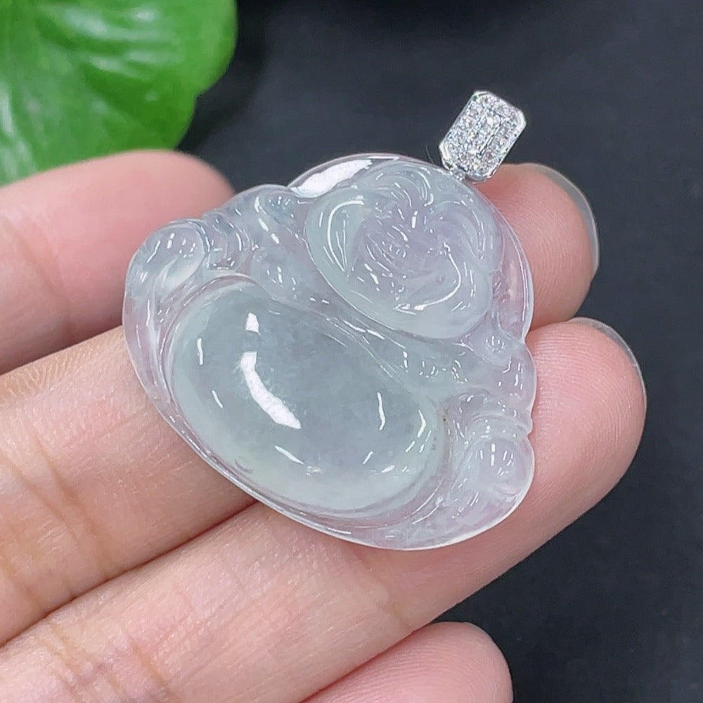 Jadeite Pendant Buddha with 18k Gold and Diamond Accents, Total Weight Approximately 5.92g
