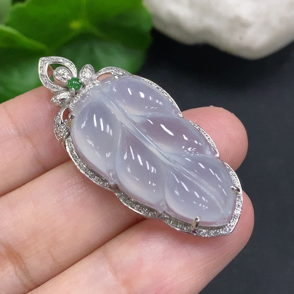 Jadeite Leaf Inlay Pendant 18K Gold Total Weight Approx. 5.7g (With Diamond Accents)