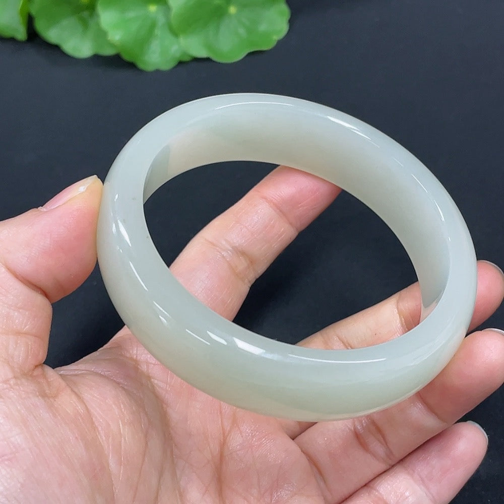 Hetian Jade Round Bracelet Size 60.7 Total Weight Approx. 72.1g
