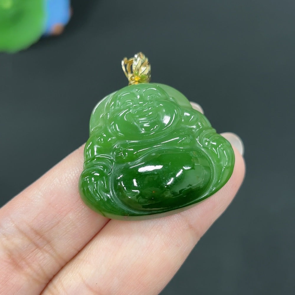 Hetian Jade Jasper inlaid Buddha pendant with 18k gold, weighs approximately 13.3g, featuring detailed craftsmanship.