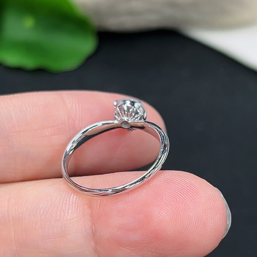 Jadeite Ring18K Gold (with Diamond Accents)