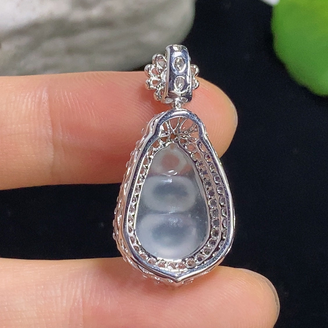 Jadeite Fudu Bean Inlaid Pendant 18k with Diamond Accents Total Weight Approximately 3.47g