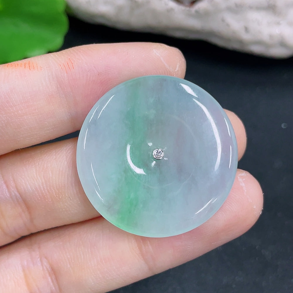 Jadeite Peace Knot Inlaid Pendant No Stamp 18k Gold Content Tested Non-Diamond