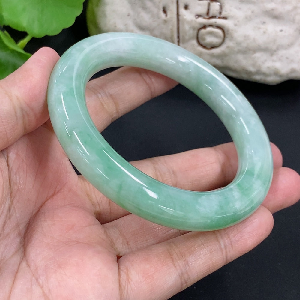 Jadeite Round Bangle, Total Weight Approx. 71.66g, Size 56