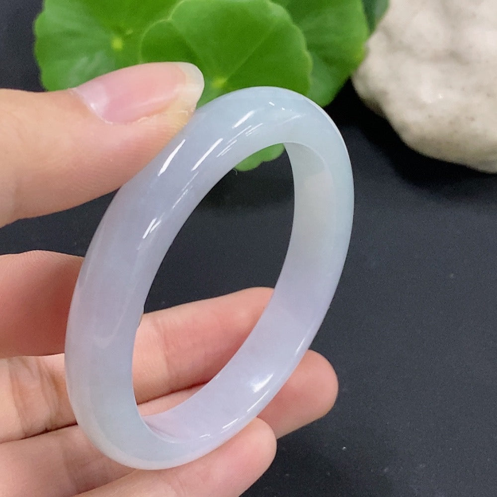 Jadeite Concubine Bracelet