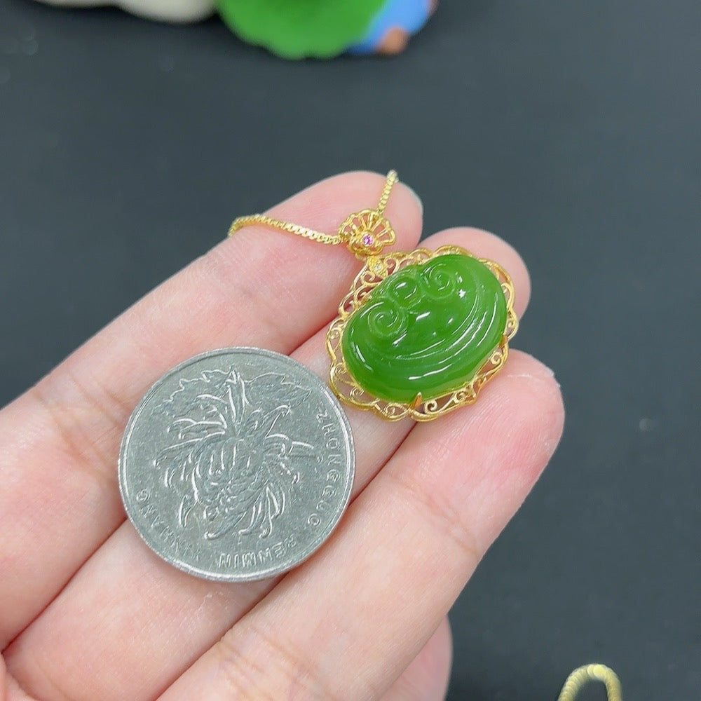Hetian jade jasper inlaid pendant with Ruyi design on HKHQ necklace, showcasing intricate craftsmanship and vibrant stone details.