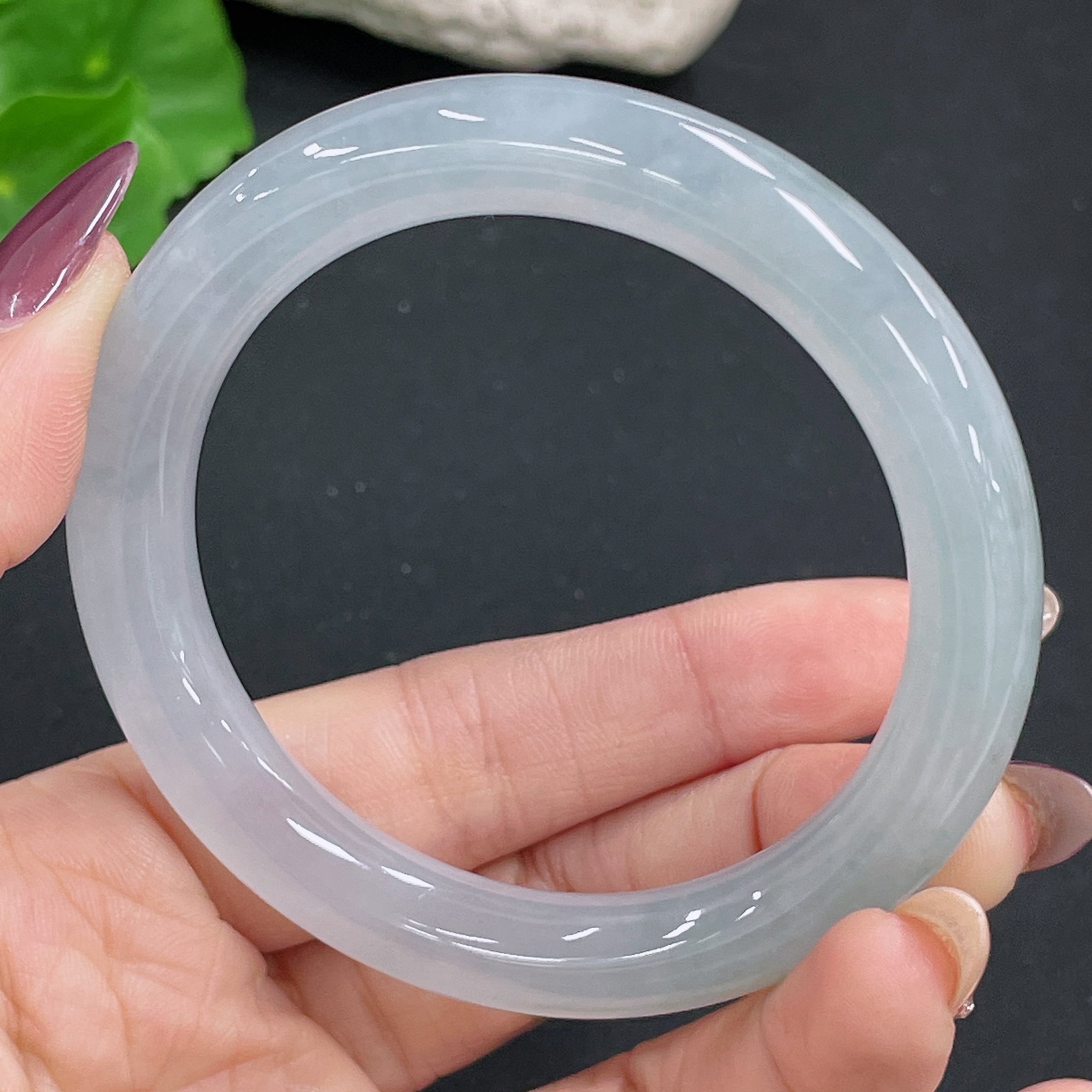 Jadeite Round Bangle Total Weight Approx. 48.6g Size 54.8