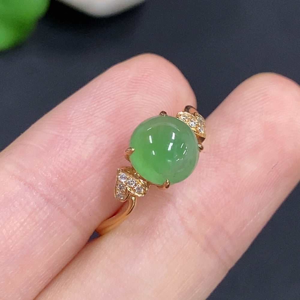 Jadeite inlaid ring 18K Gold with diamond