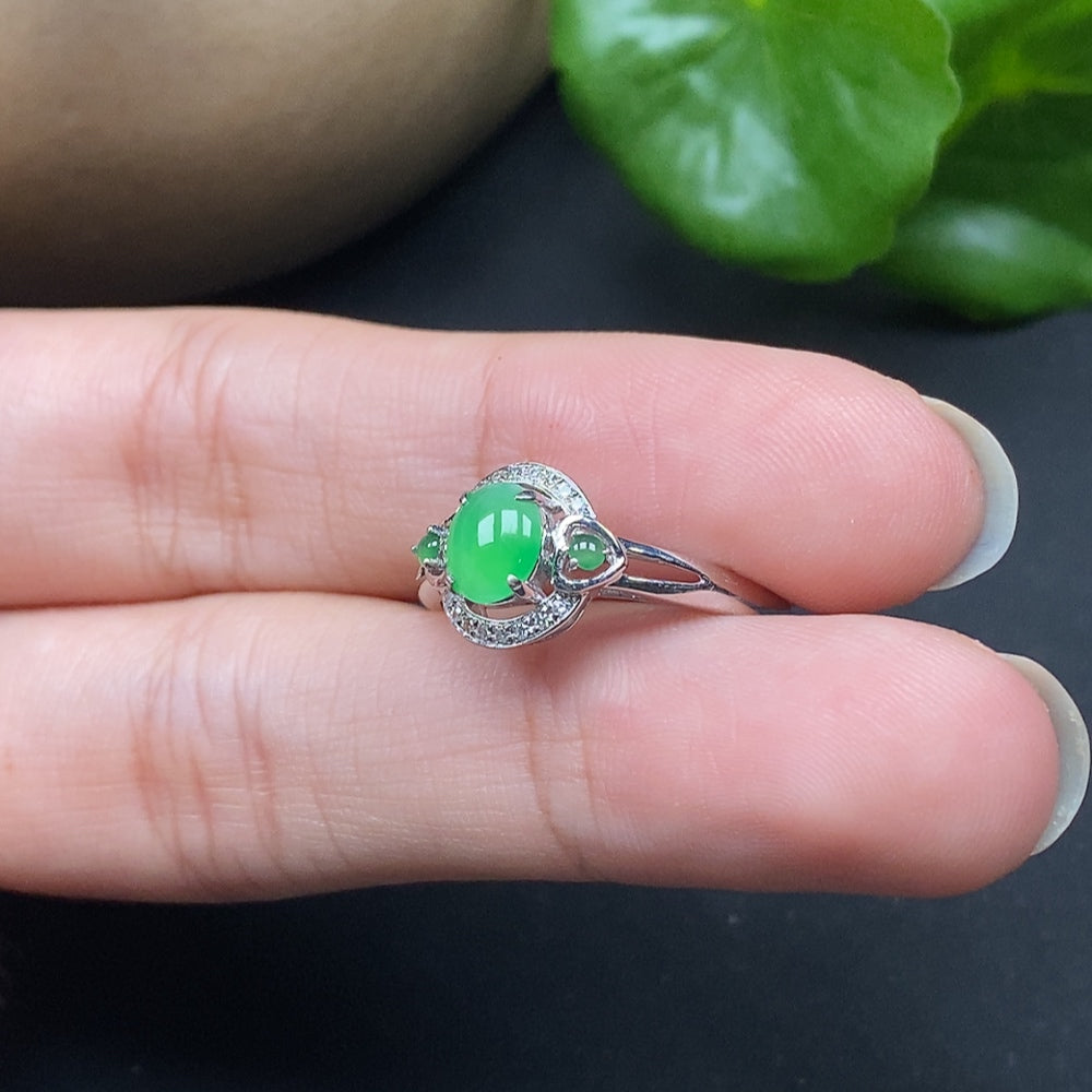 Jadeite inlaid ring with diamond accents, size 18, 18k gold, from HKHQ, showcasing intricate jade and diamond detailing.