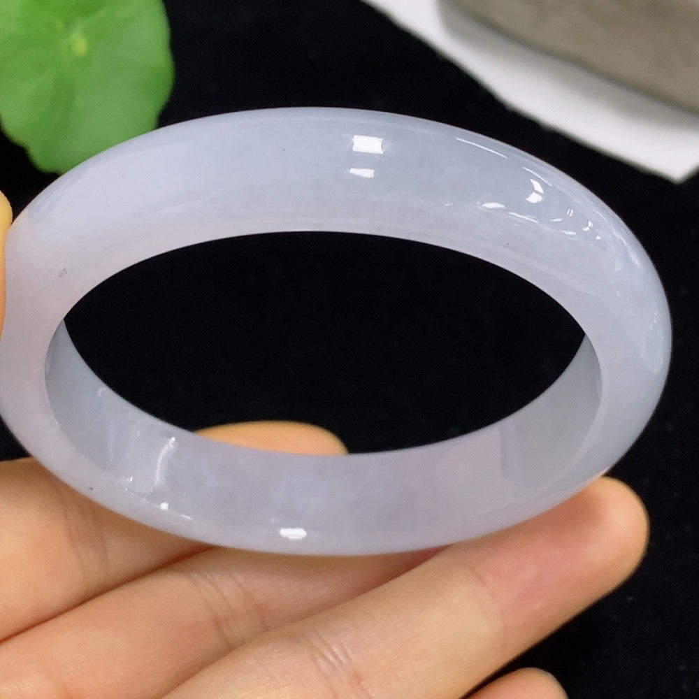 Jadeite Concubine Bracelet 53.9/46.3 Size Total Weight Approx. 43.64g