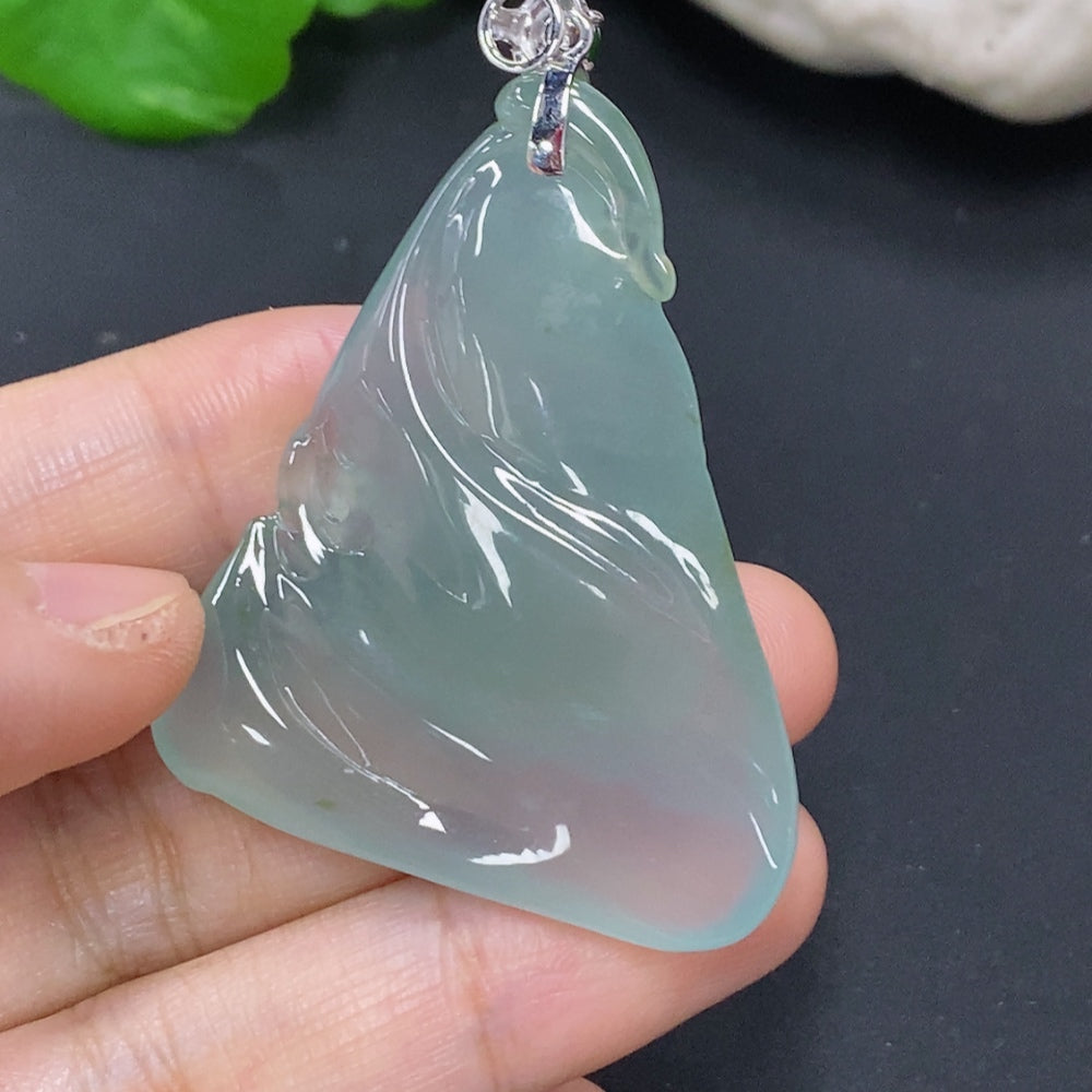 Jadeite Enlightenment Pendant with 18K Gold Bezel (Diamond Accented)