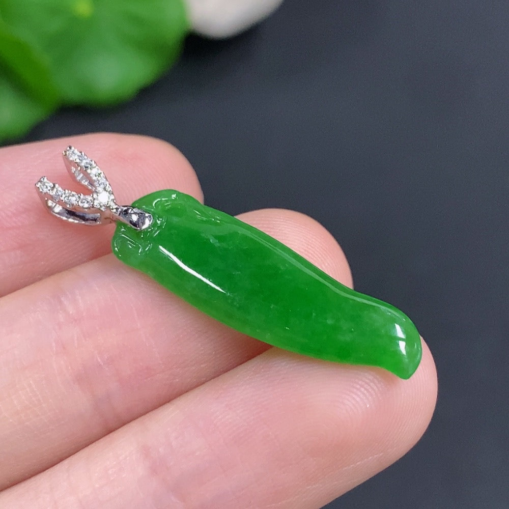 Jadeite Blessing Melon Pendant with 18K Gold Clasp, Set with Diamonds