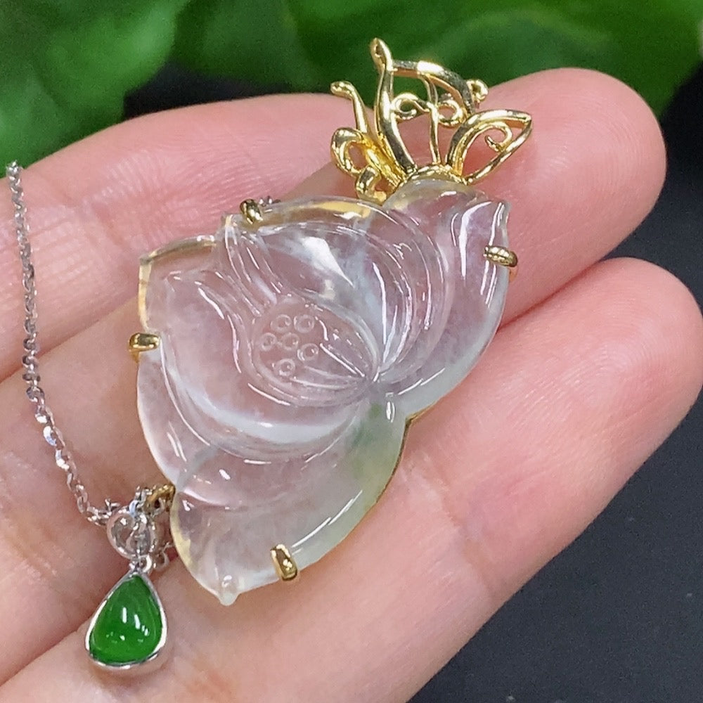 Jadeite Lotus Inlay Pendant 18k Gold Total Weight Approx. 6.6g (Including Chain)