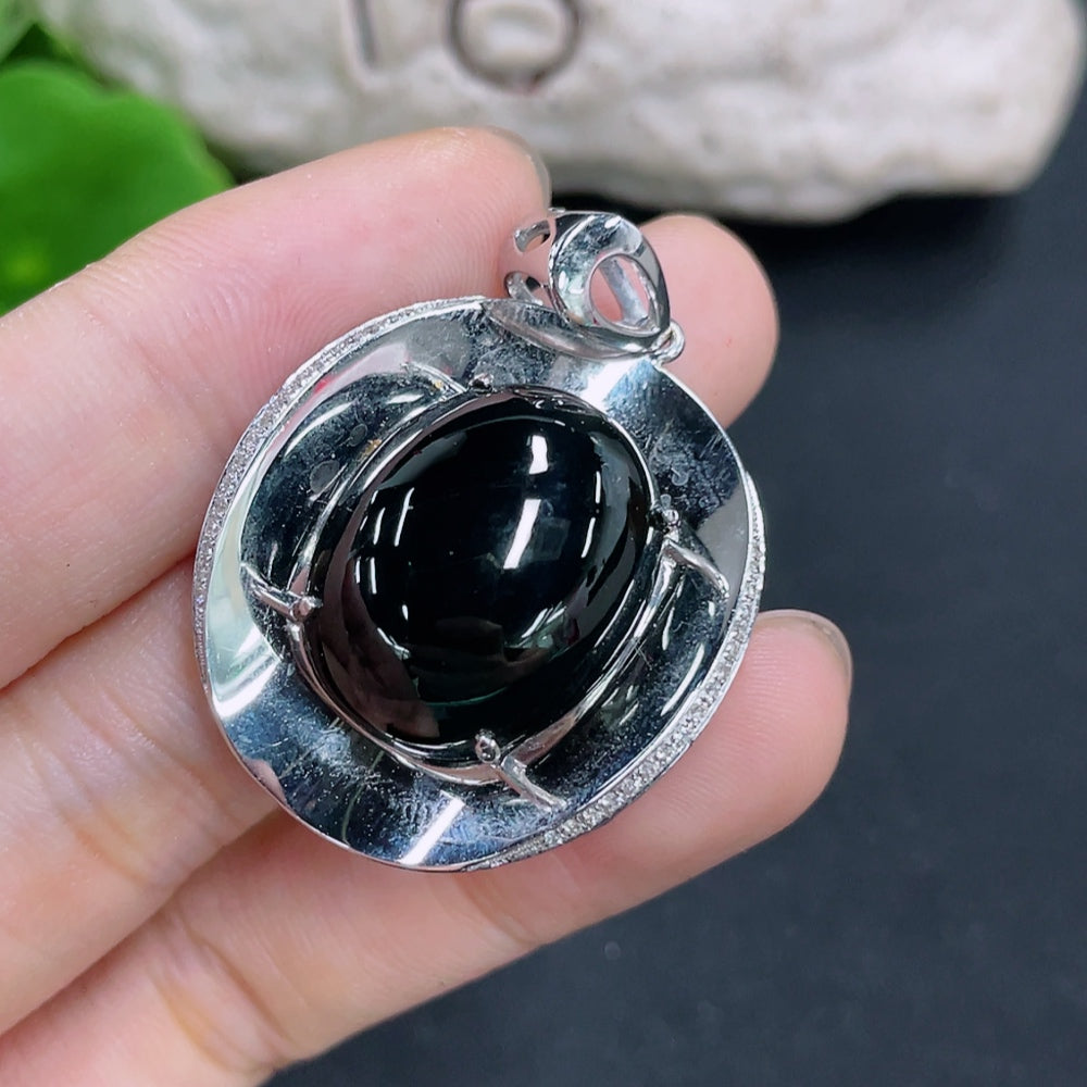 Jadeite Pendant Total Weight Approx. 15.6g 18k with Diamond Accents