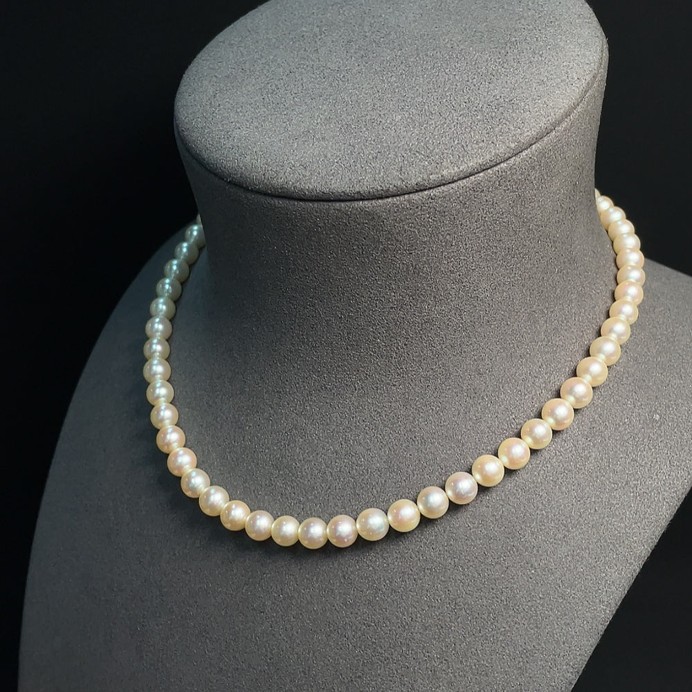 Seawater Pearl Strand Non-Gold Color Origin Undetermined Total Weight Approx. 25.5g Size About 6.7mm