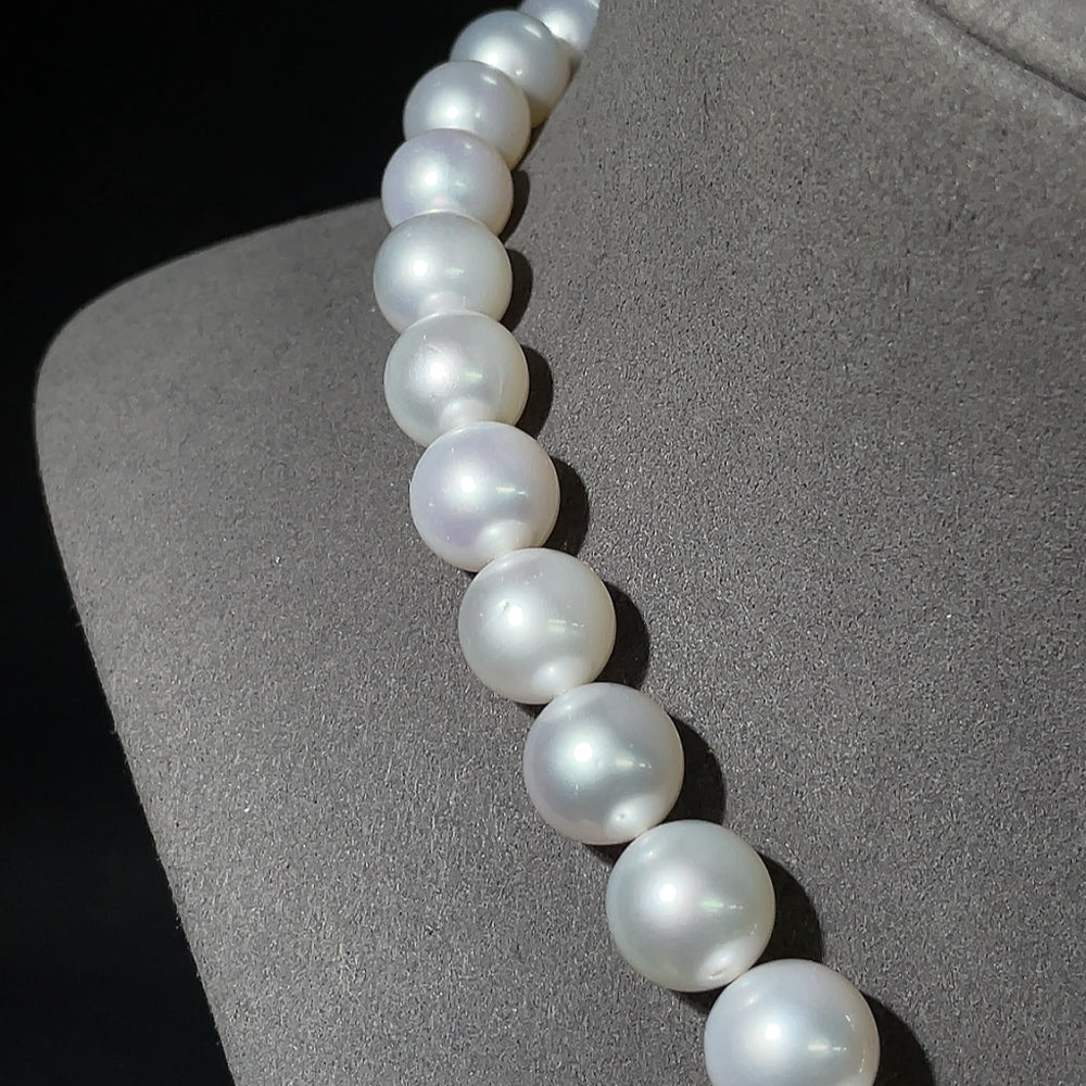 Saltwater Pearl Necklace Non-Gold Total Weight Approx. 87.46g Size 10.9-13.6mm