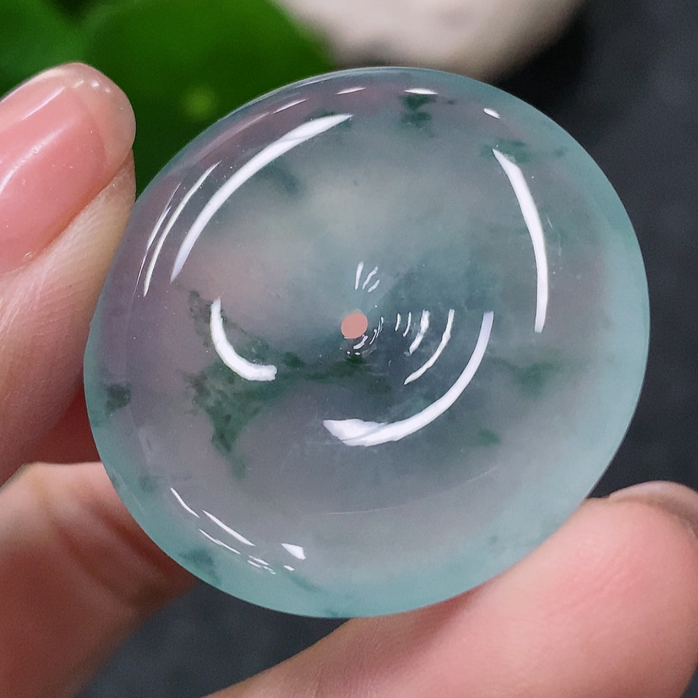 Jadeite Pendant Peace Knot, Total Weight Approx. 10.57g