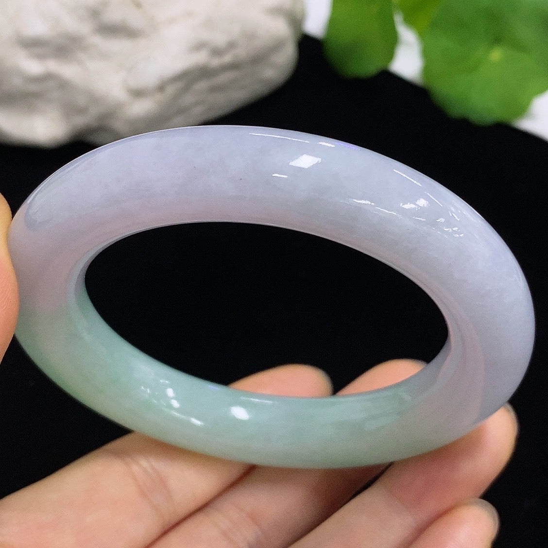 Jadeite Round Bangle Size 55 Total Weight Approx. 81.57g